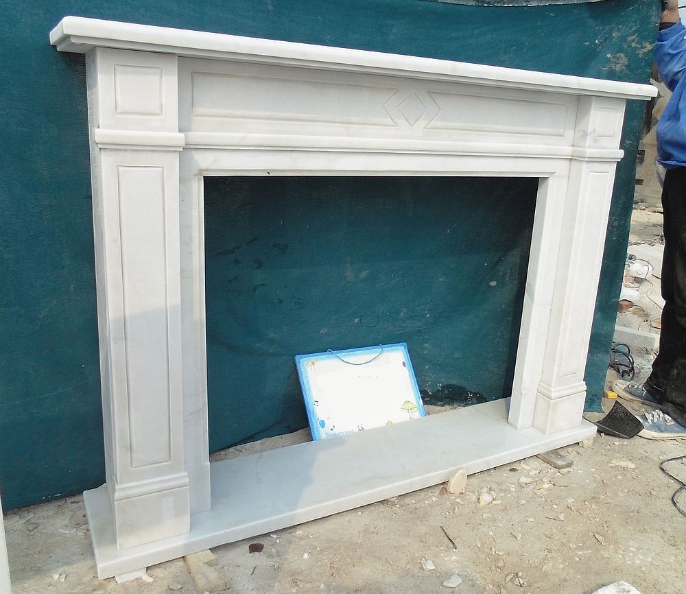 CORNICE DI CAMINO IN MARMO BIANCO Cm. 135 mod.55